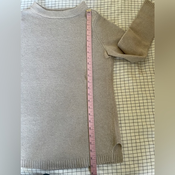 *SOLD* Wool & Cashmere blend sweater - Picture 4 of 5